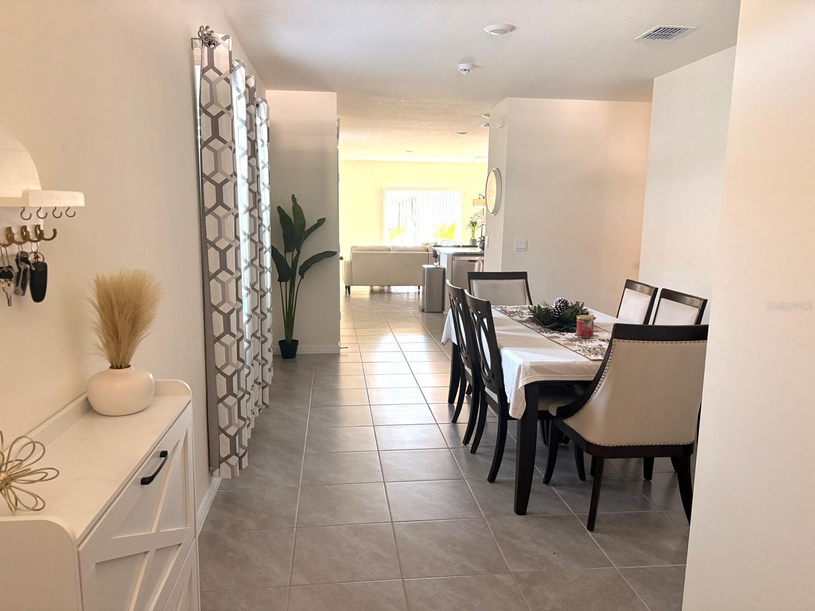 Image 12 of 30 For 1824 Echo Valley Street