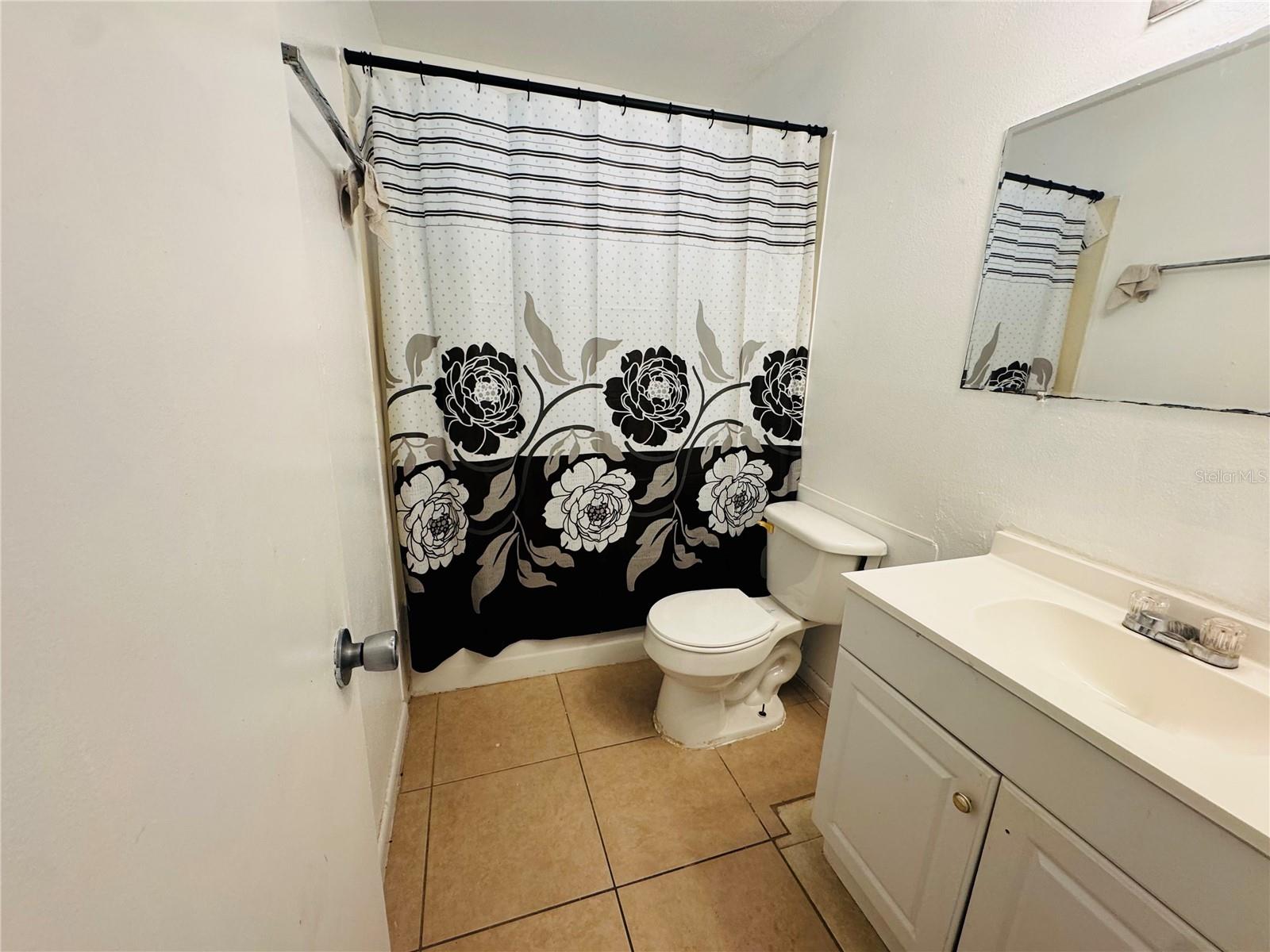 Image 3 of 18 For 512 Oshea Court