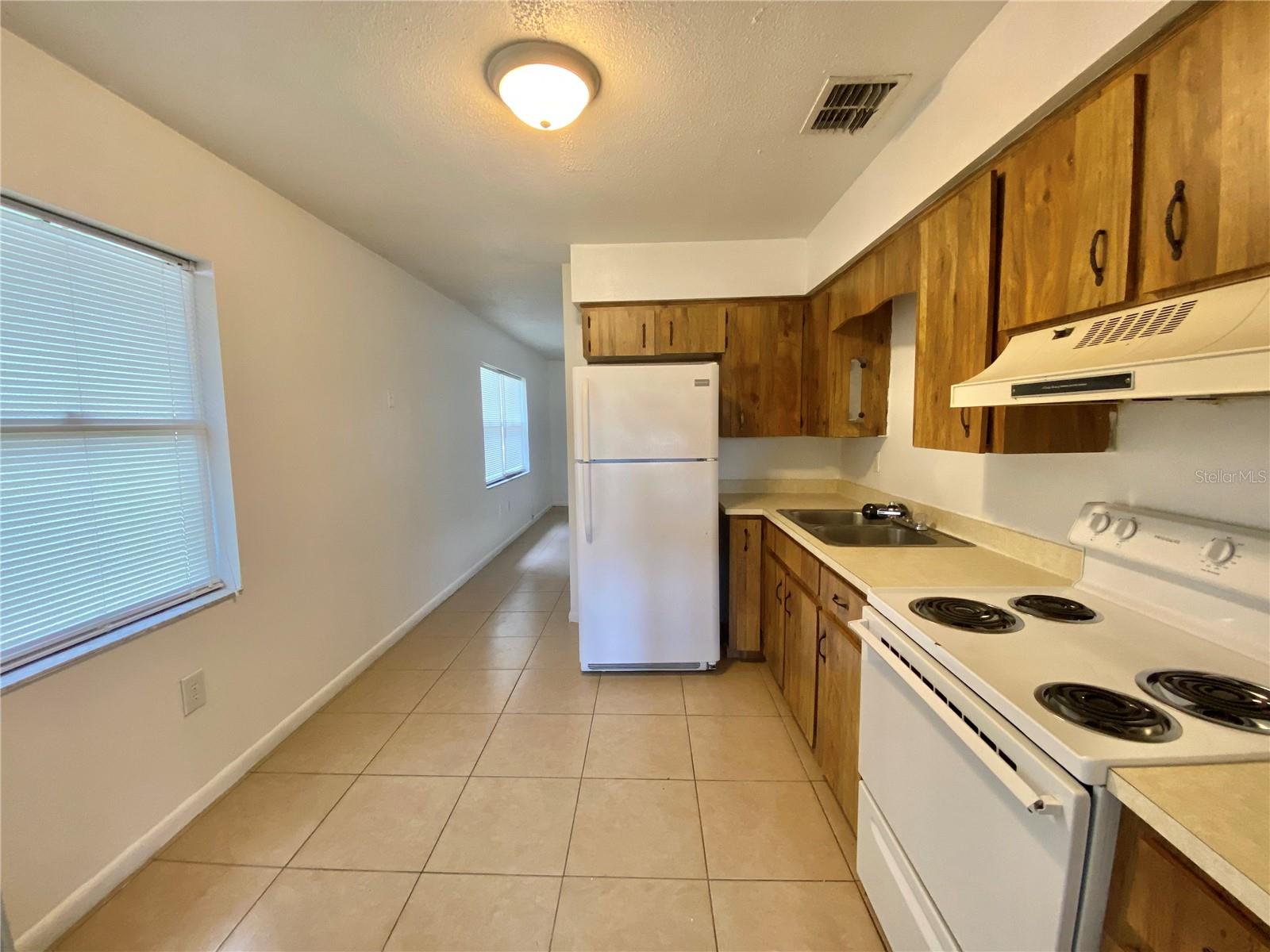 Image 5 of 18 For 512 Oshea Court