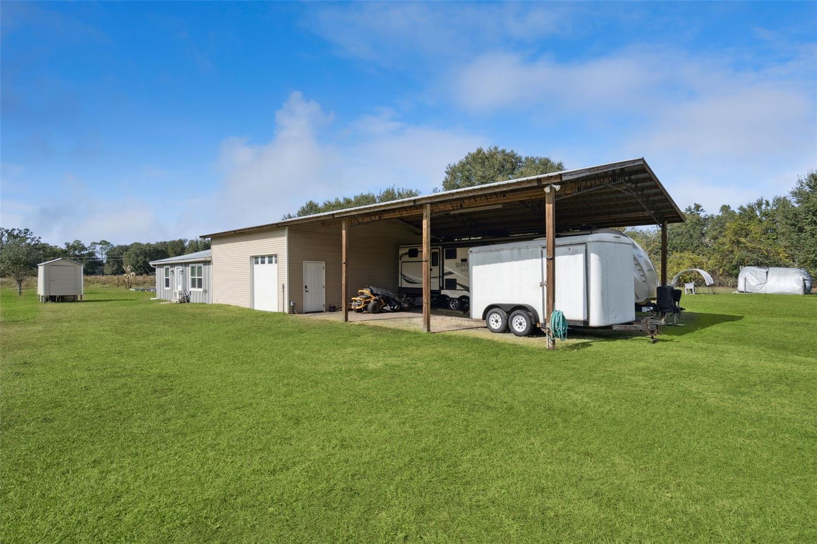 Image 32 of 39 For 5670 Cr 577  