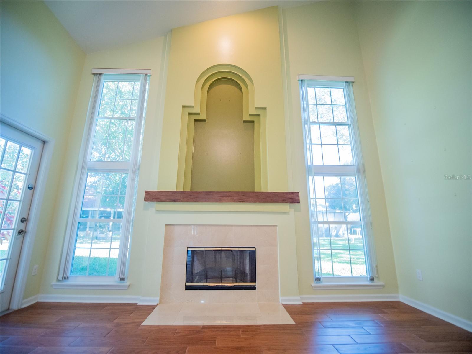 Image 15 of 30 For 3561 Ventura Club Circle