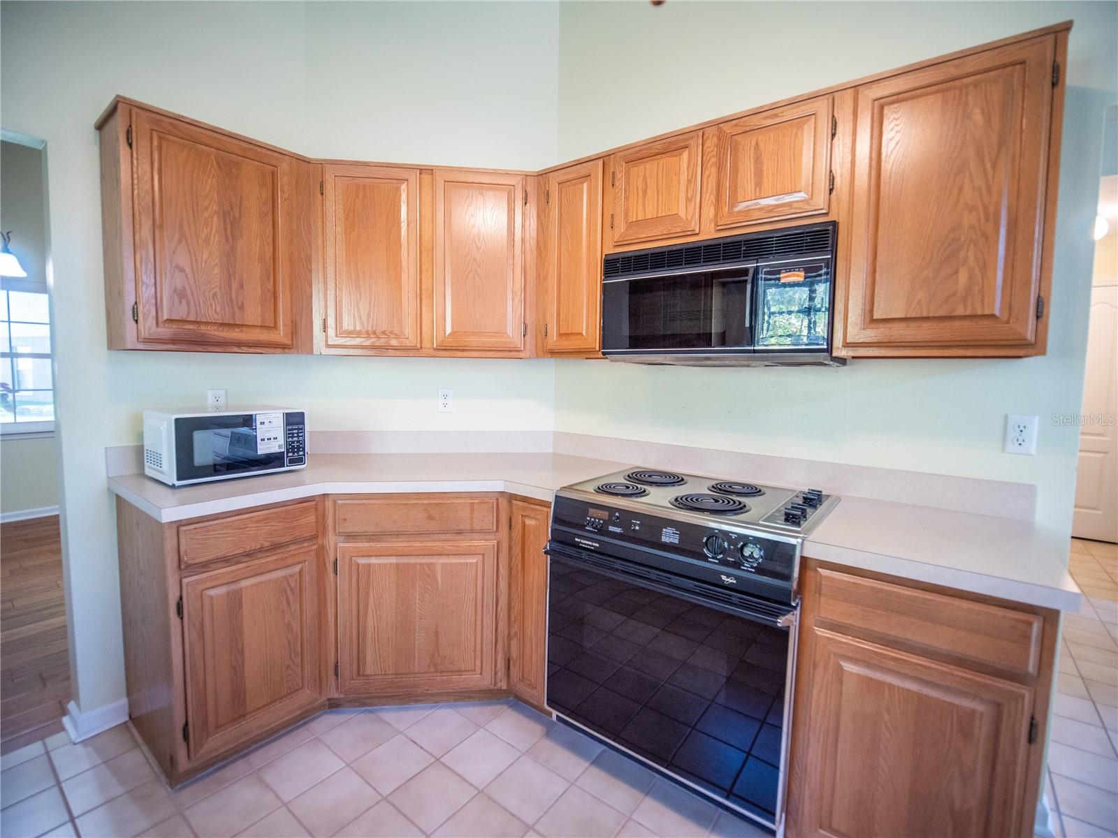 Image 9 of 30 For 3561 Ventura Club Circle