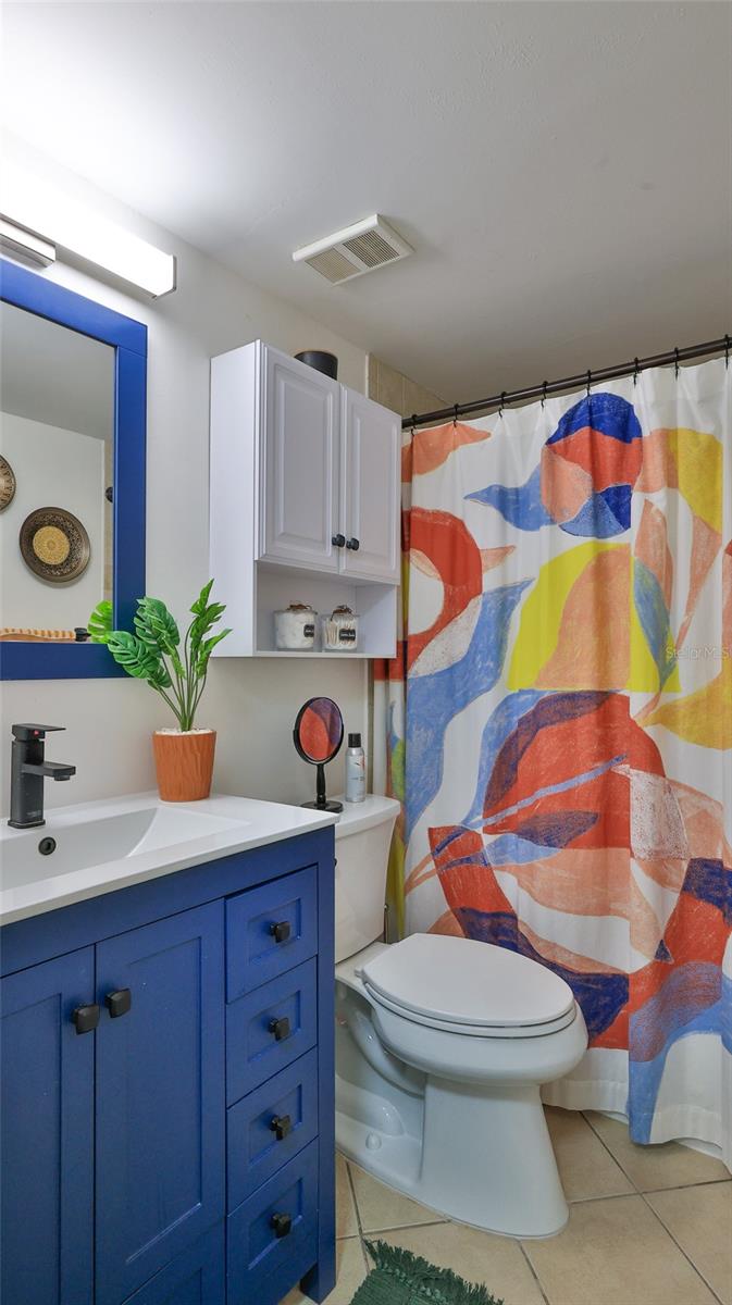 Image 28 of 64 For 145 Halifax Avenue 705