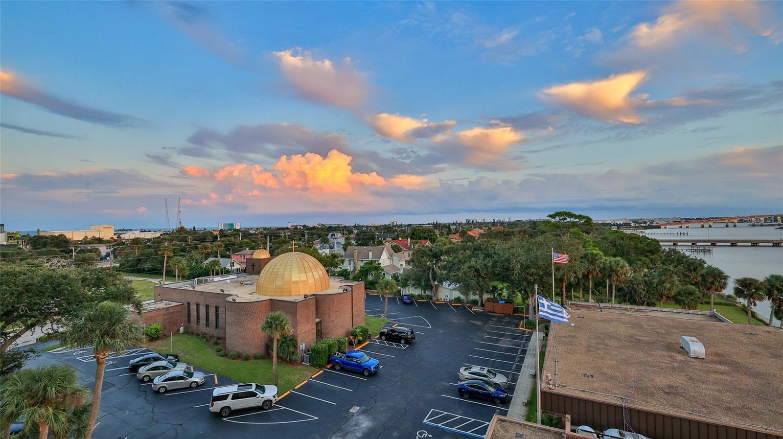 Image 41 of 64 For 145 Halifax Avenue 705