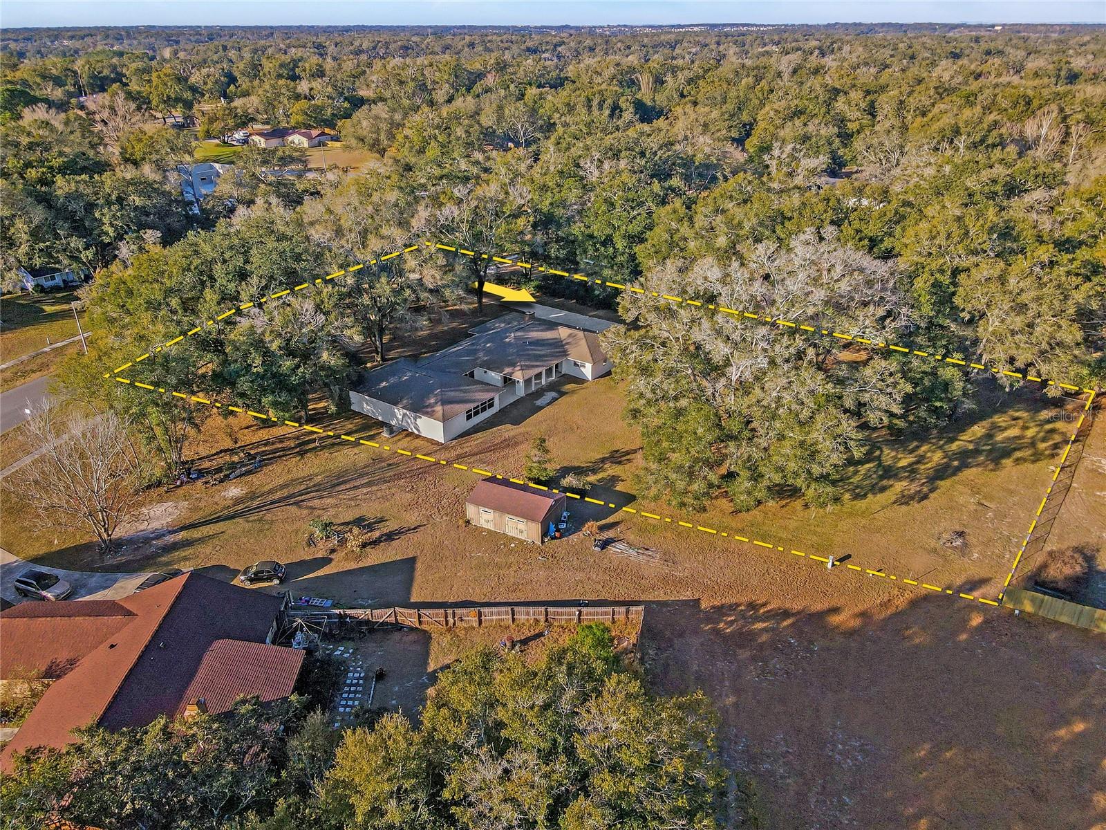 Image 3 of 38 For 7129 Oakwind Drive