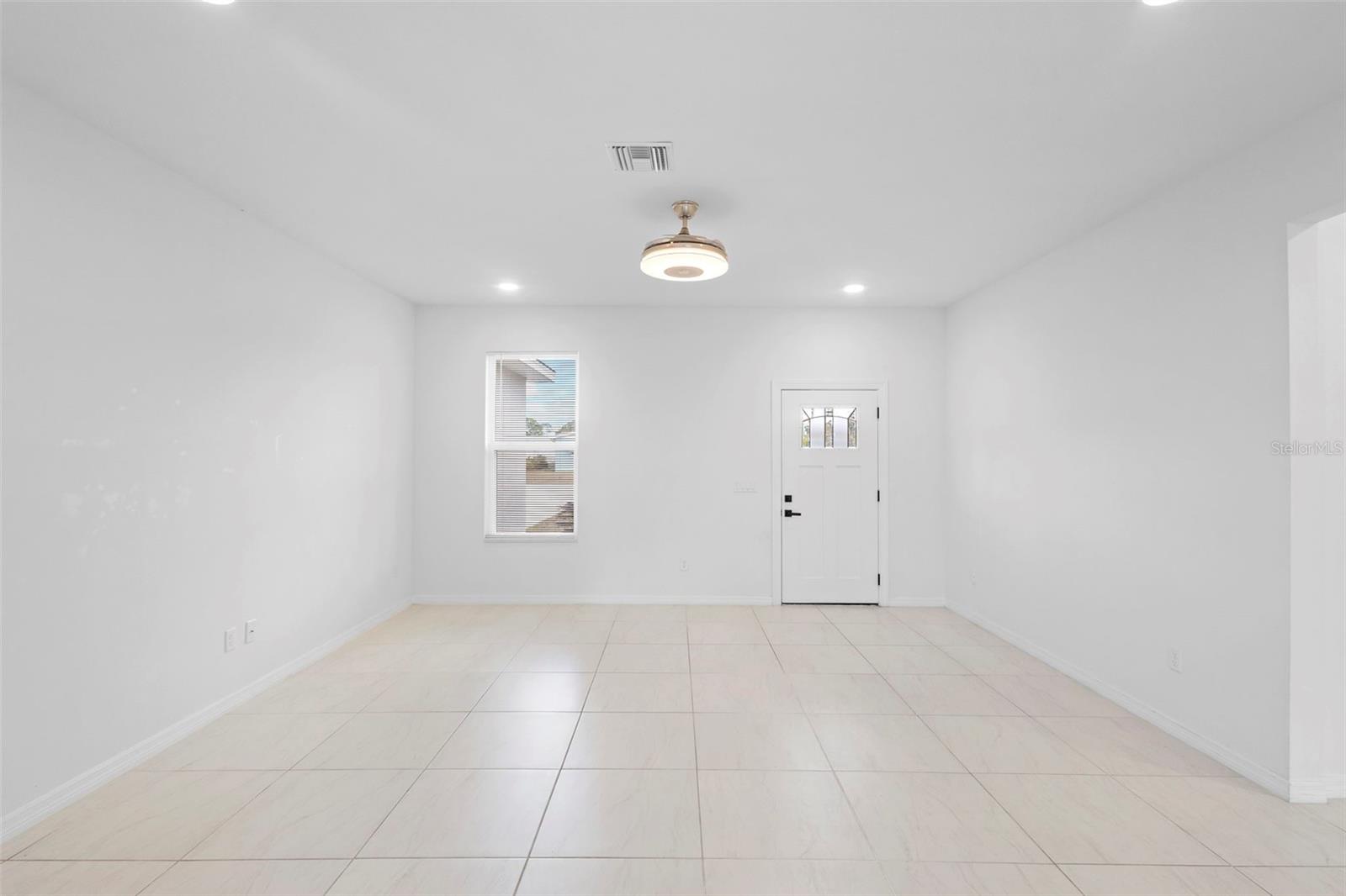 Image 36 of 56 For 3905 Craig Avenue