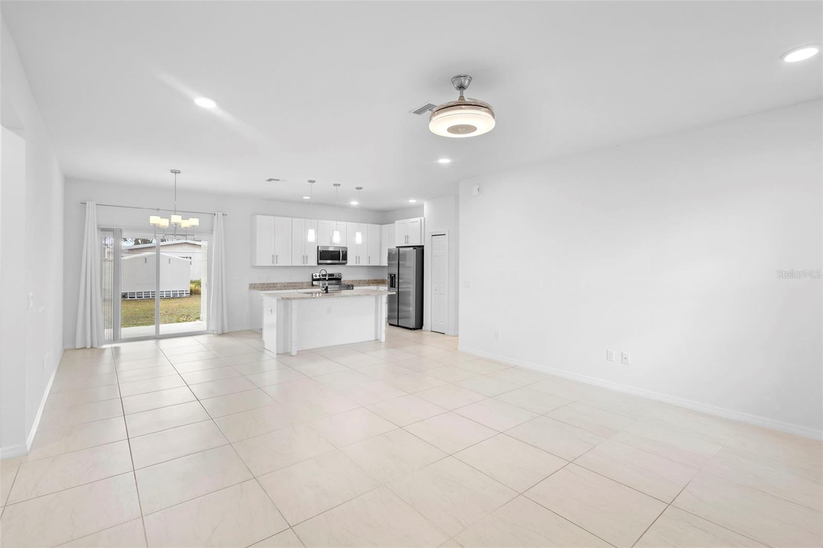 Image 41 of 56 For 3905 Craig Avenue