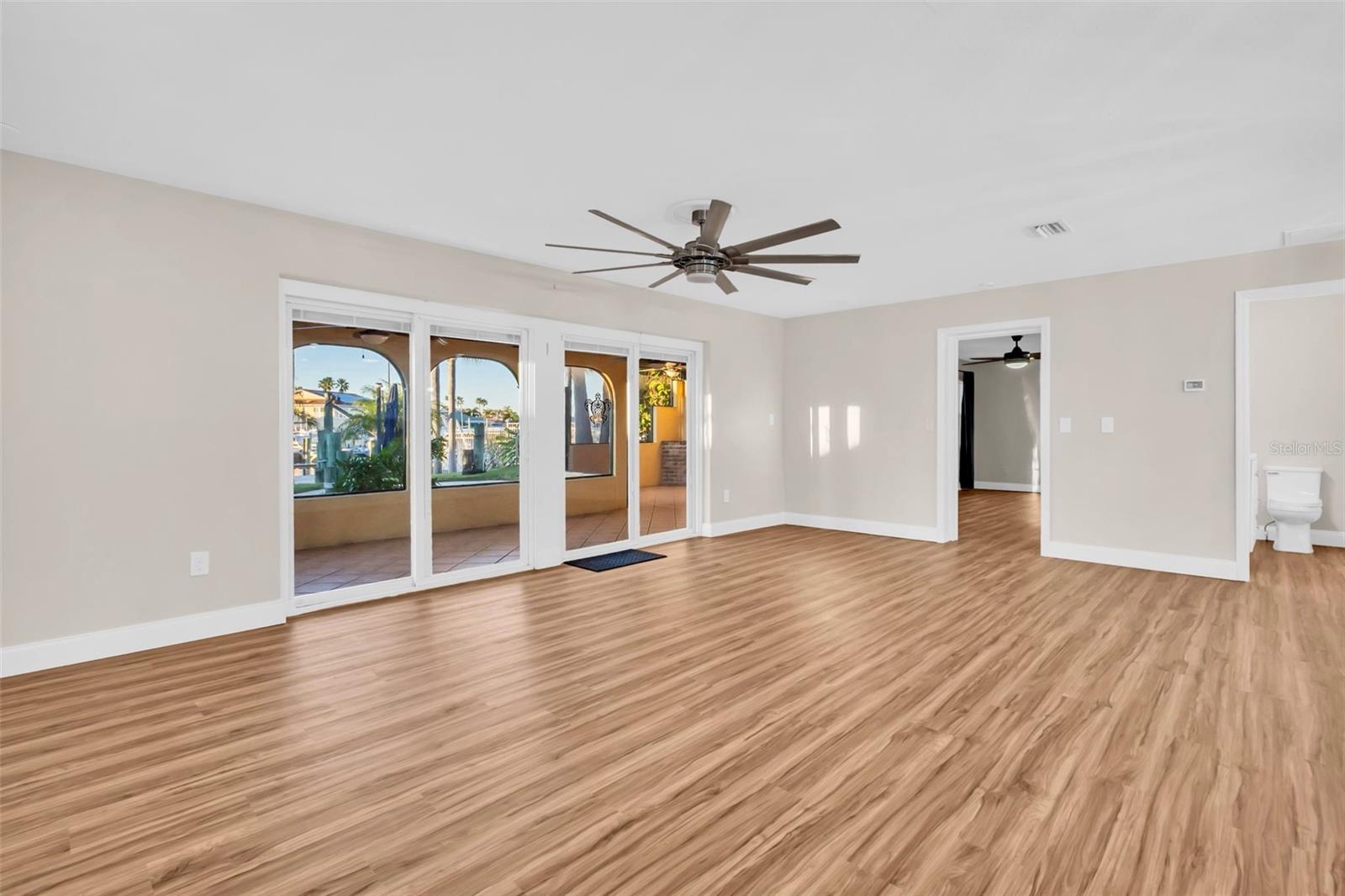 Image 32 of 91 For 4951 Galleon Court