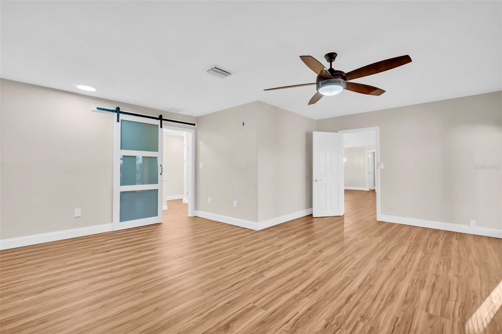 Image 37 of 91 For 4951 Galleon Court