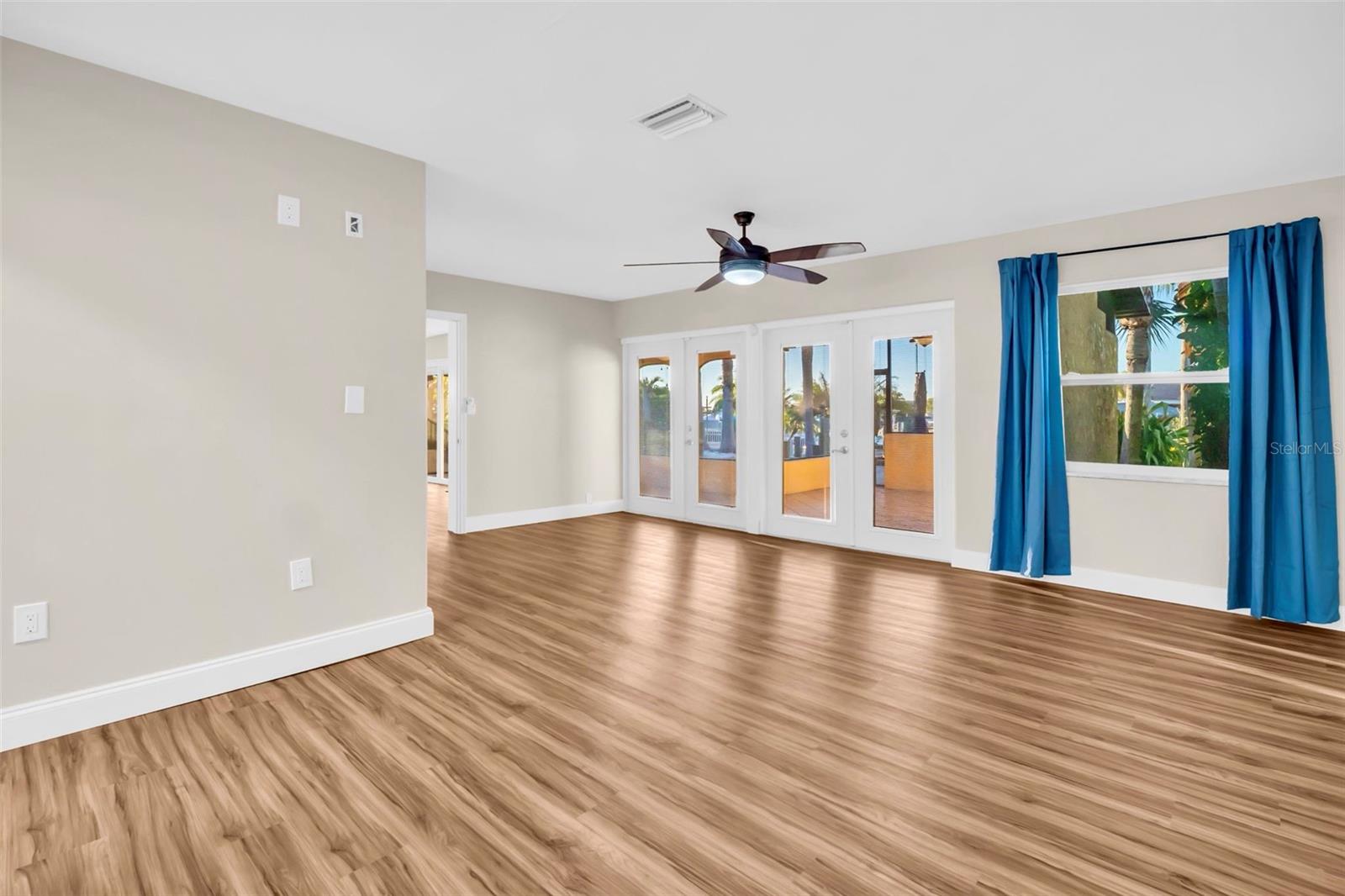 Image 40 of 91 For 4951 Galleon Court