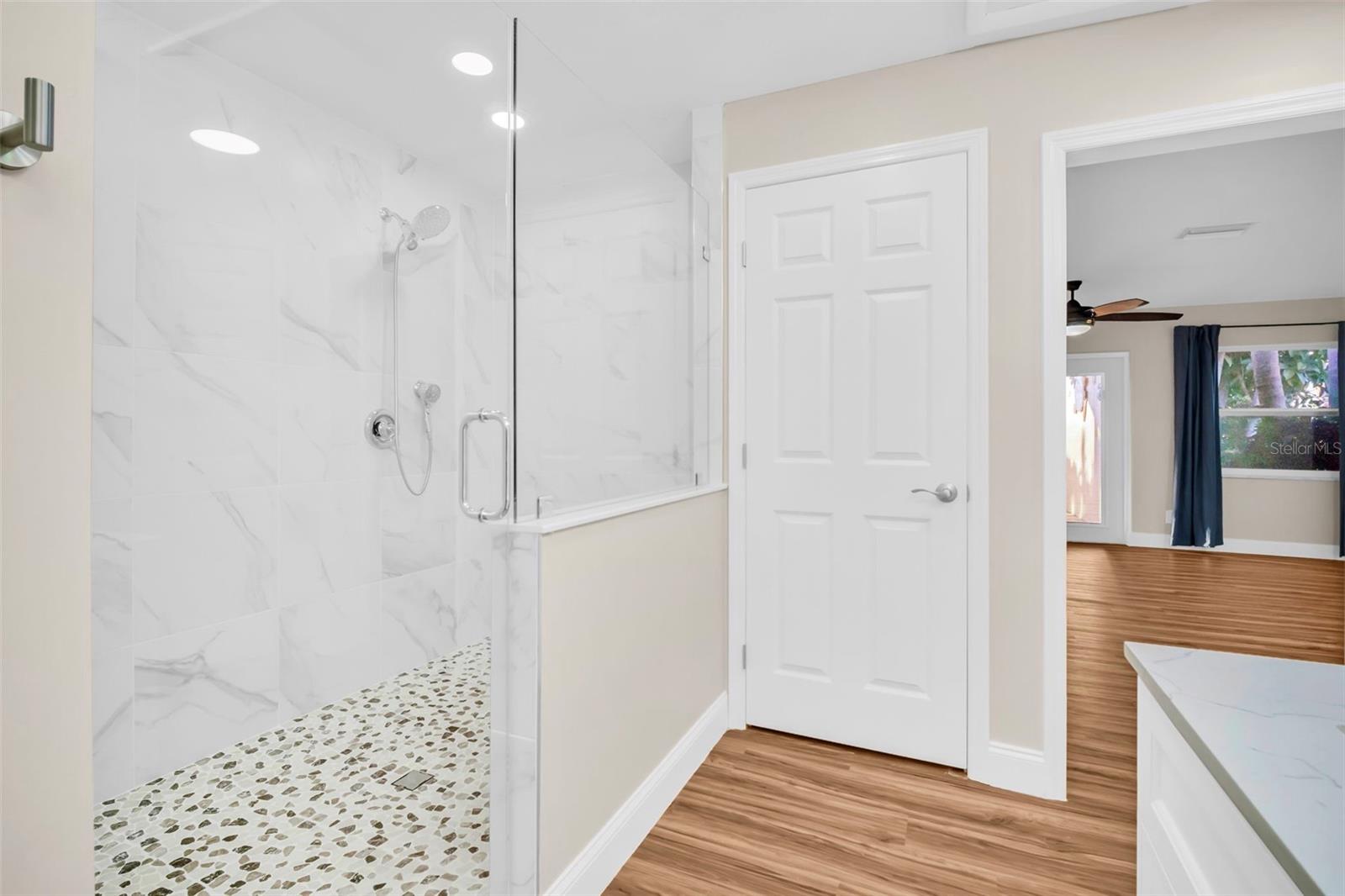 Image 45 of 91 For 4951 Galleon Court