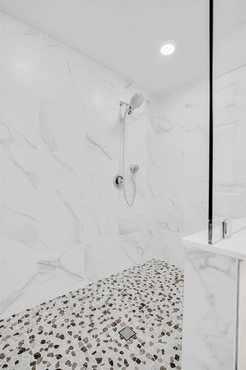 Image 46 of 91 For 4951 Galleon Court