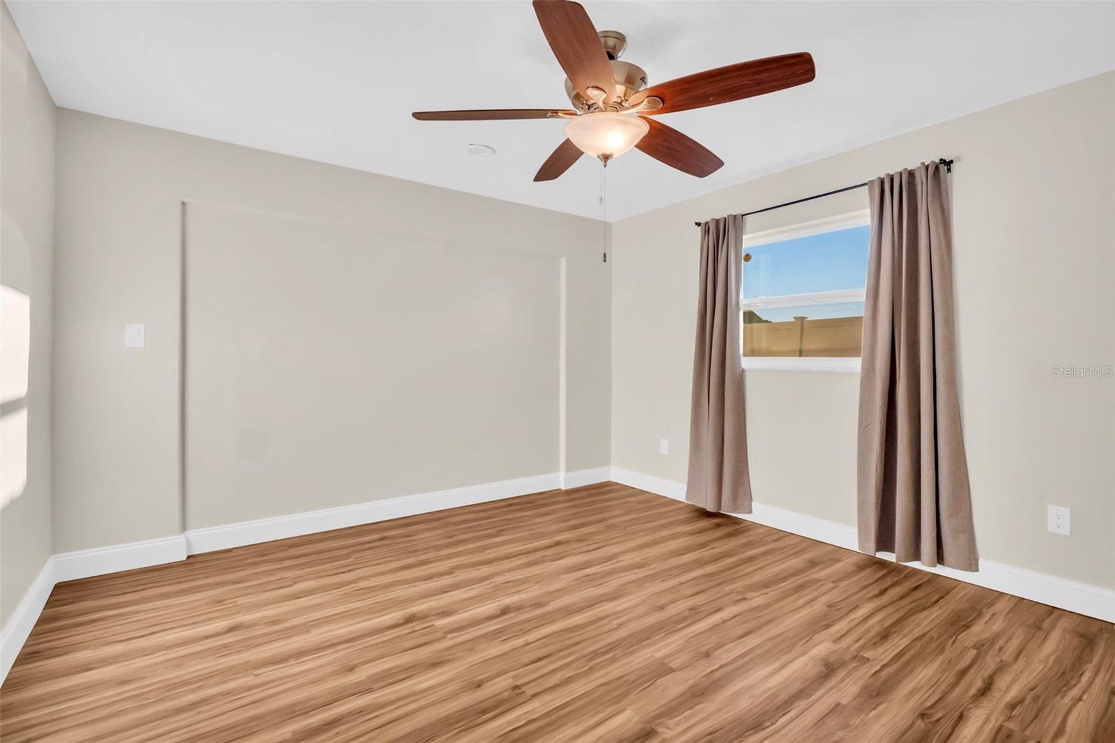 Image 53 of 91 For 4951 Galleon Court