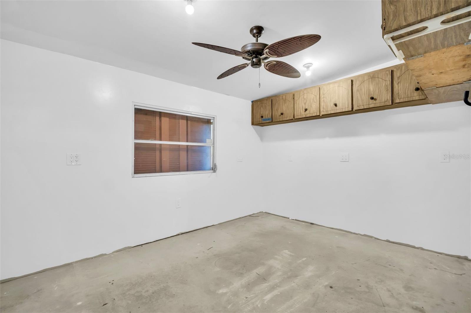 Image 64 of 91 For 4951 Galleon Court