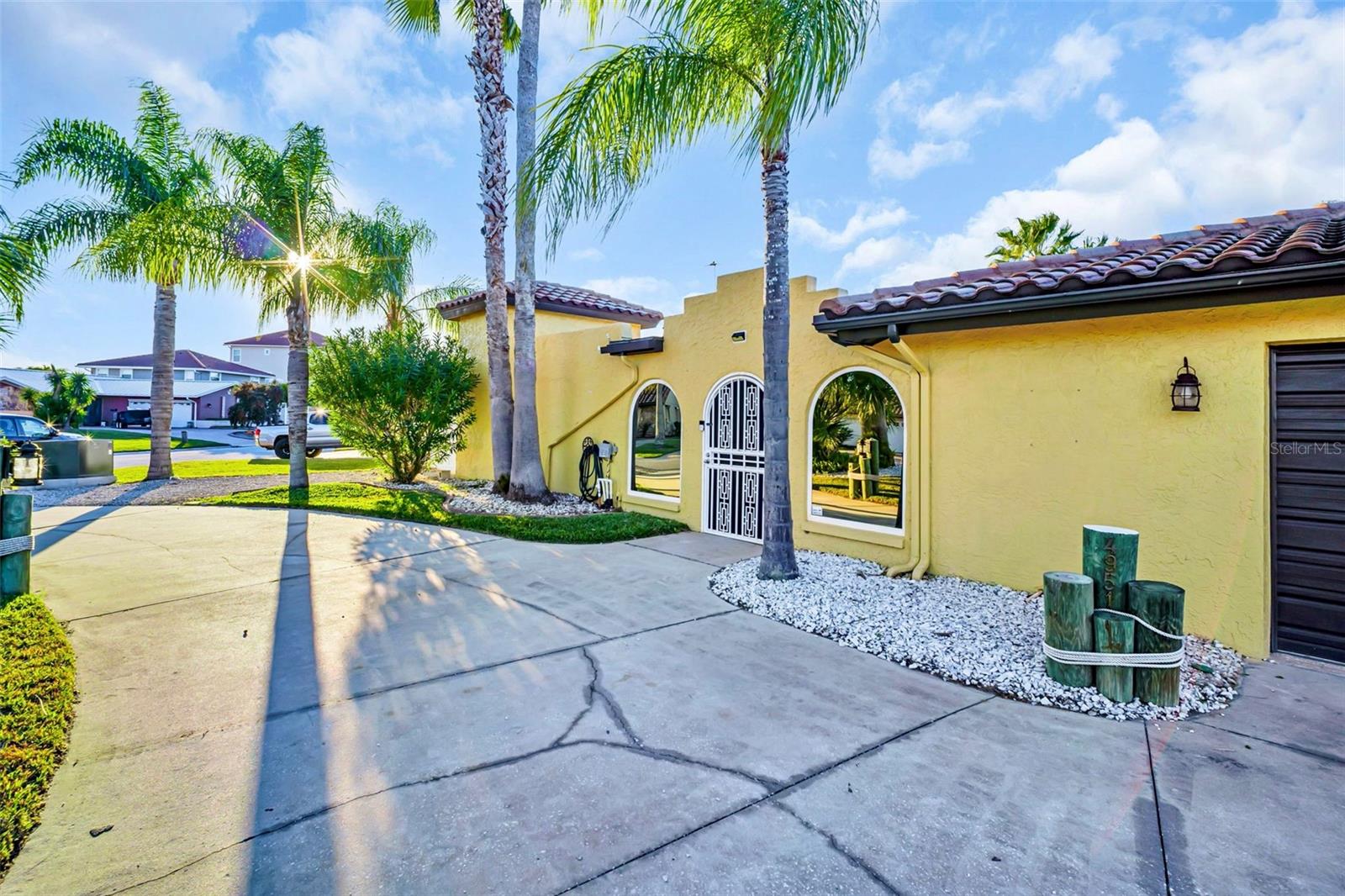 Image 68 of 91 For 4951 Galleon Court