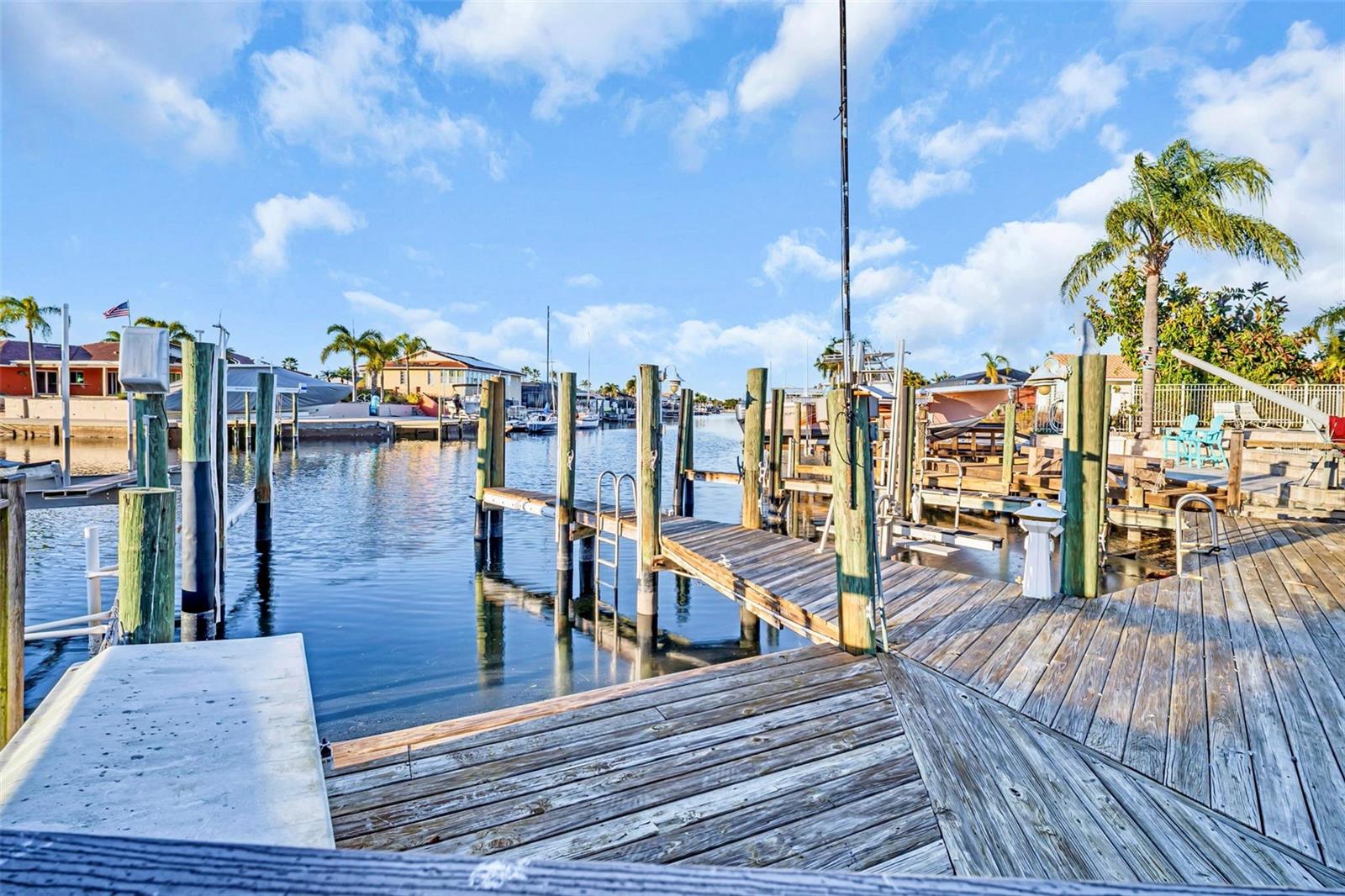 Image 7 of 91 For 4951 Galleon Court