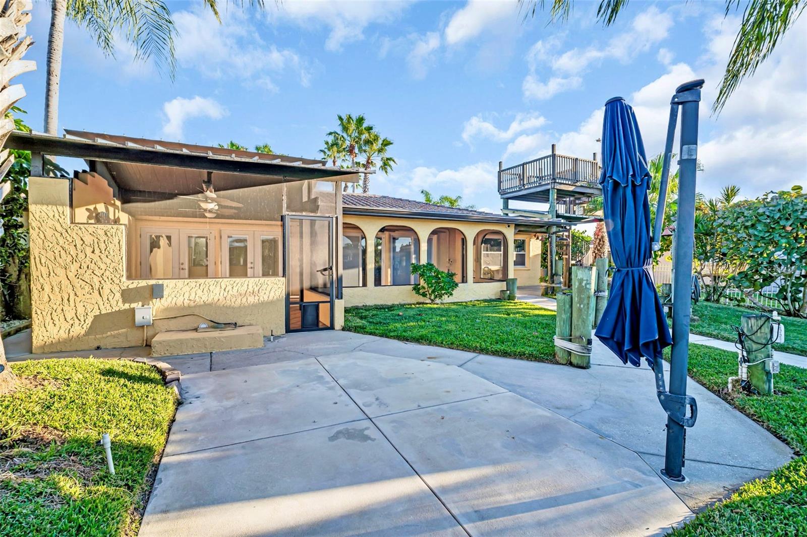 Image 9 of 91 For 4951 Galleon Court