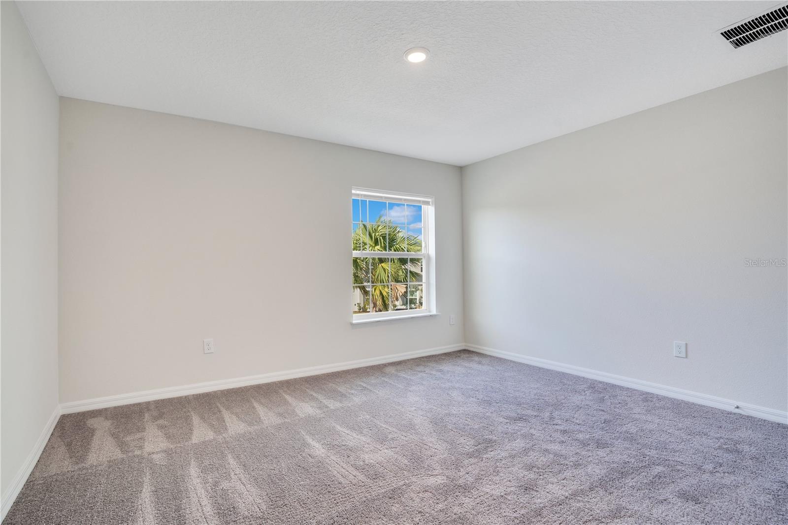 Image 24 of 30 For 2025 Claudia Lane