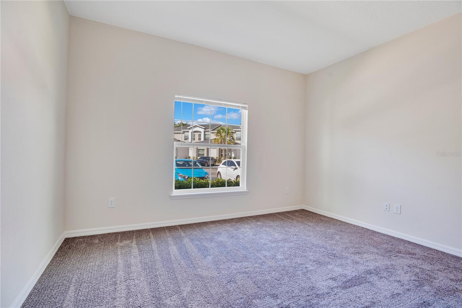 Image 26 of 30 For 2025 Claudia Lane