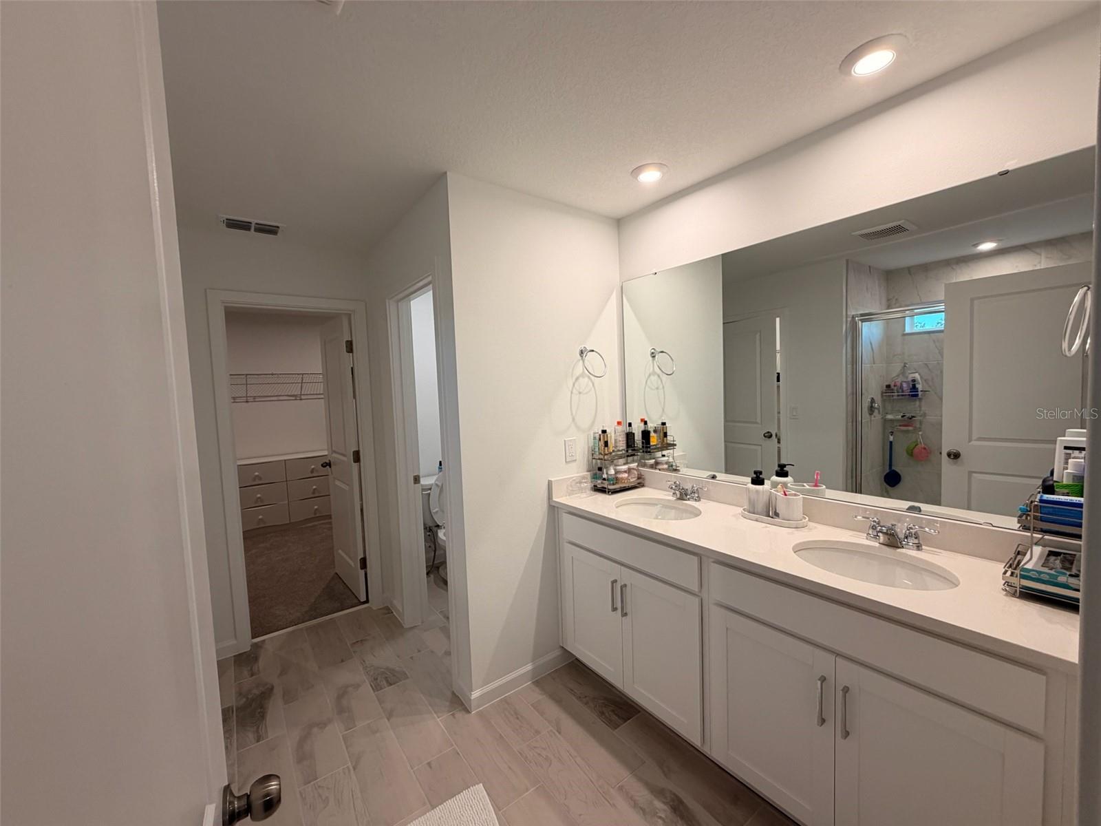 Image 14 of 29 For 2700 Sweet Acacia Drive