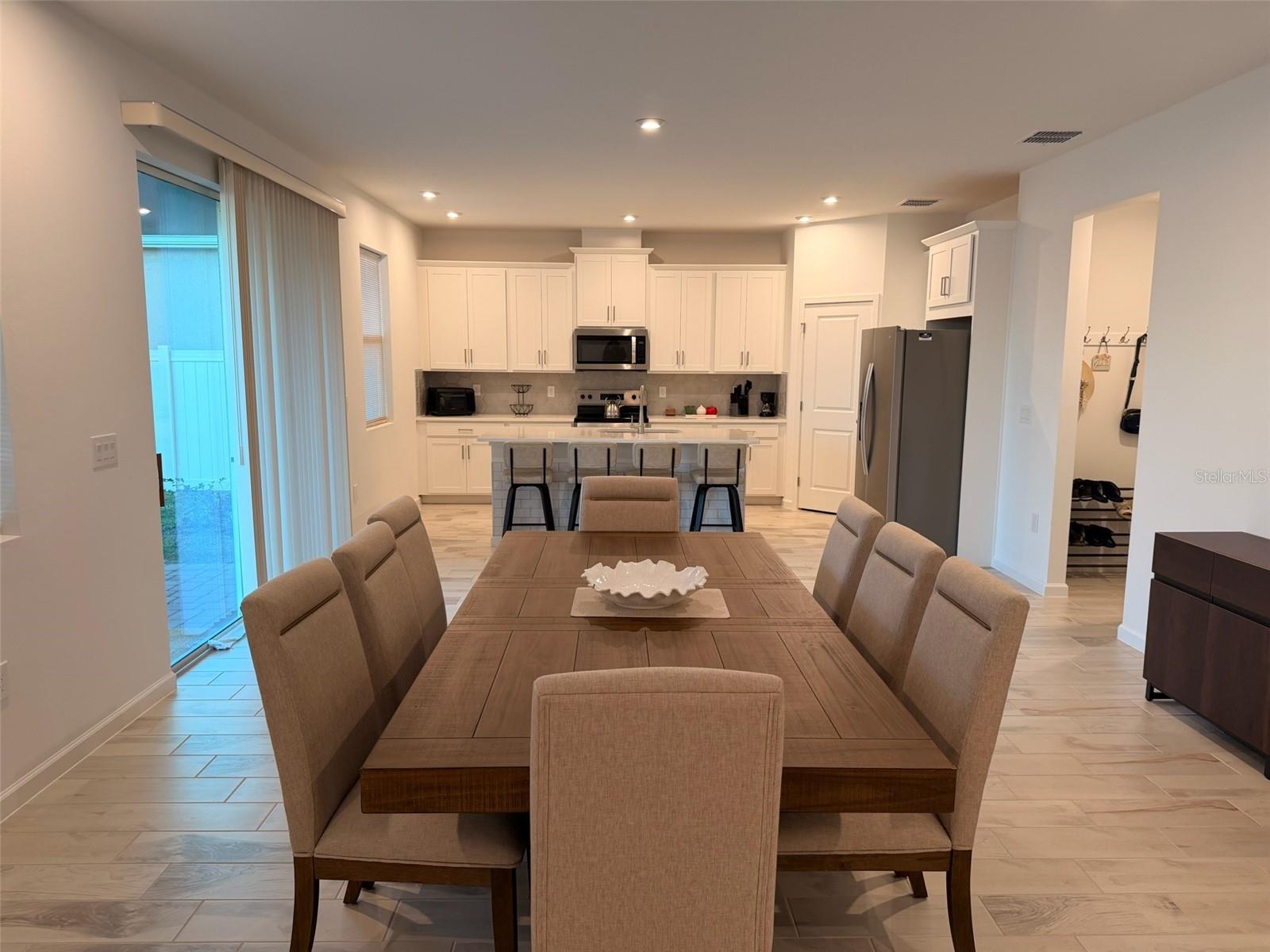 Image 3 of 29 For 2700 Sweet Acacia Drive