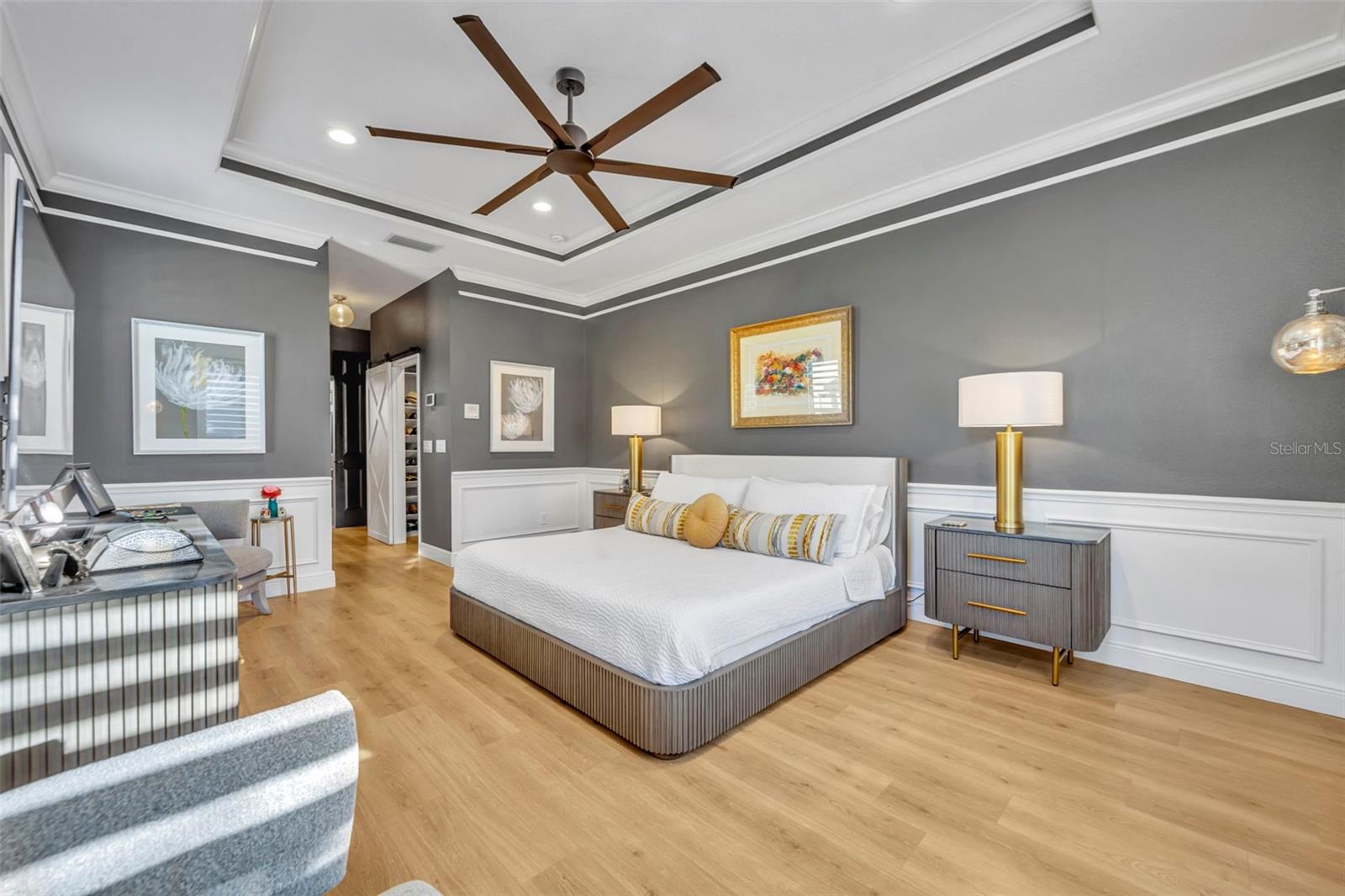 Image 22 of 51 For 1420 Calm Waters Court