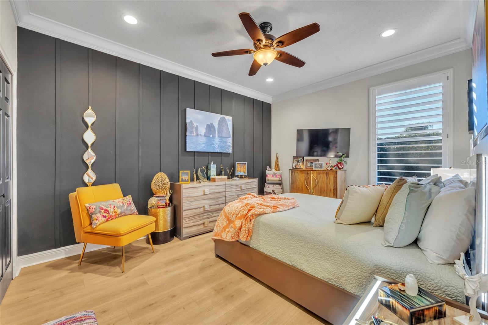 Image 31 of 51 For 1420 Calm Waters Court