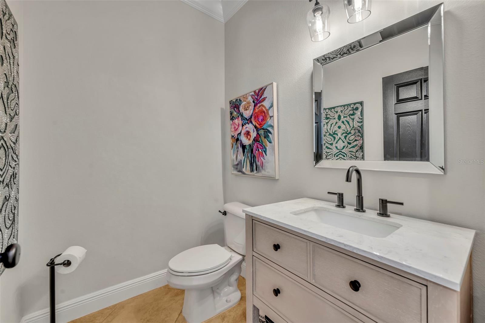 Image 33 of 51 For 1420 Calm Waters Court