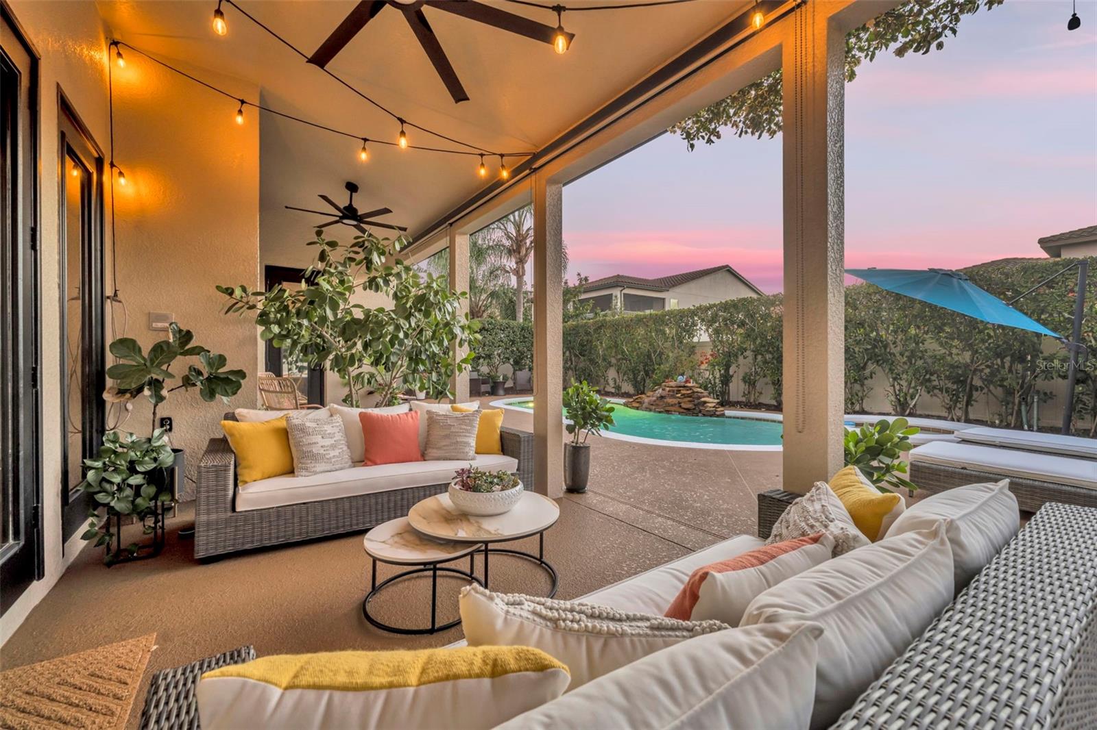 Image 4 of 51 For 1420 Calm Waters Court