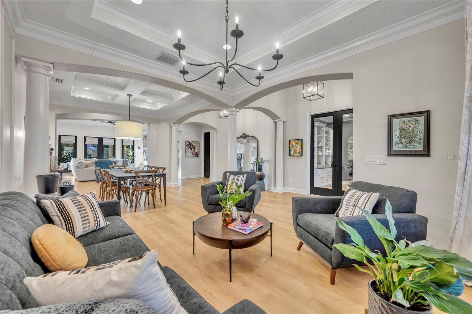 Image 7 of 51 For 1420 Calm Waters Court