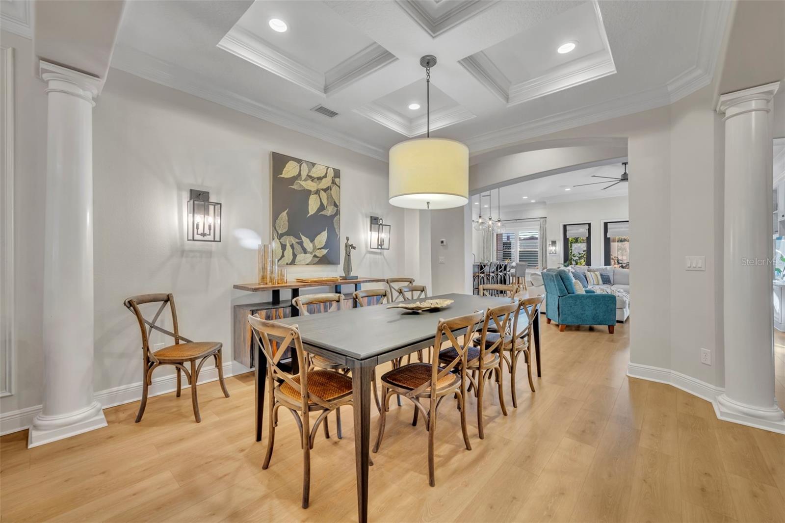 Image 8 of 51 For 1420 Calm Waters Court