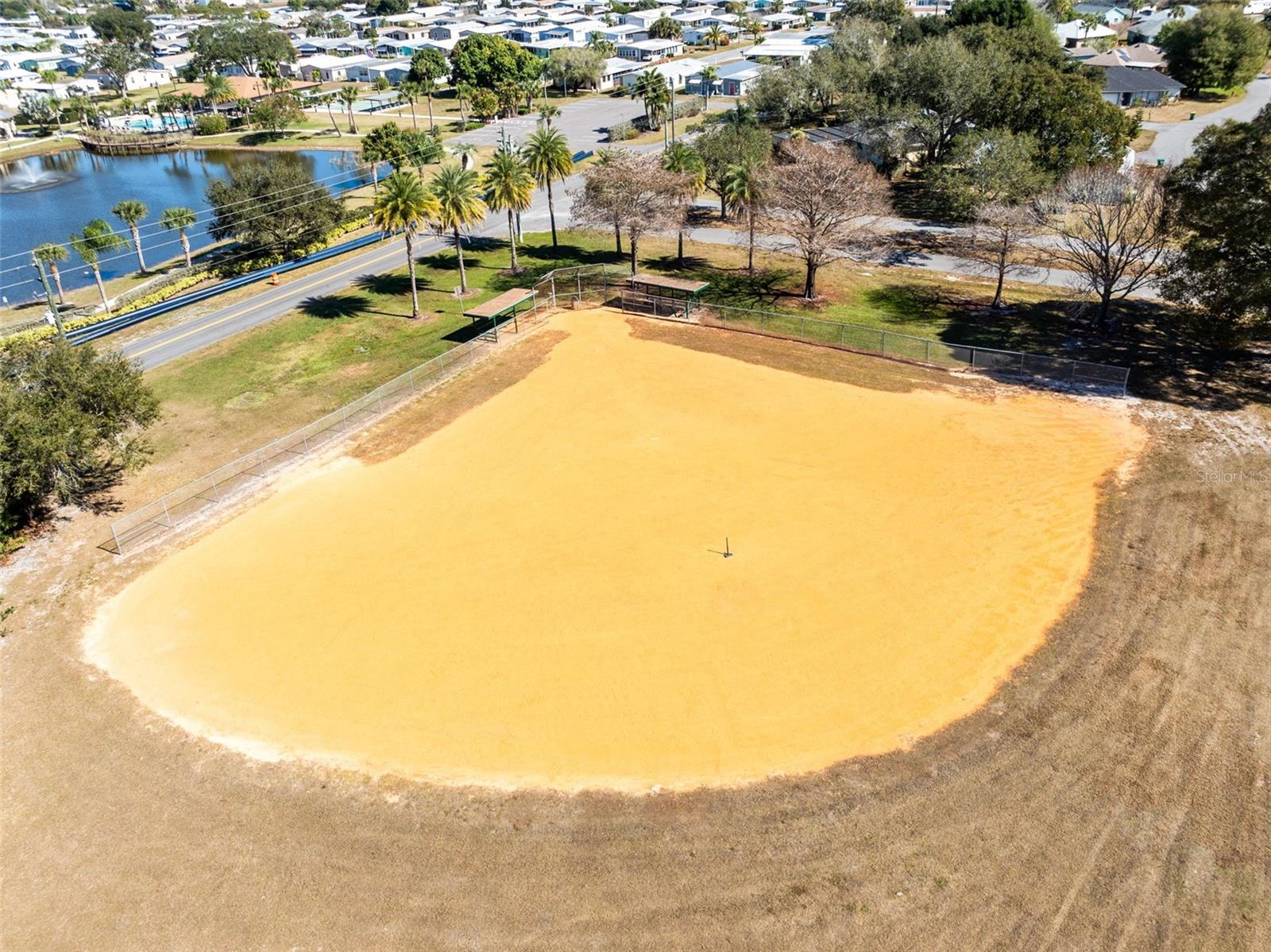 Image 32 of 41 For 703 Samuel Chase Lane