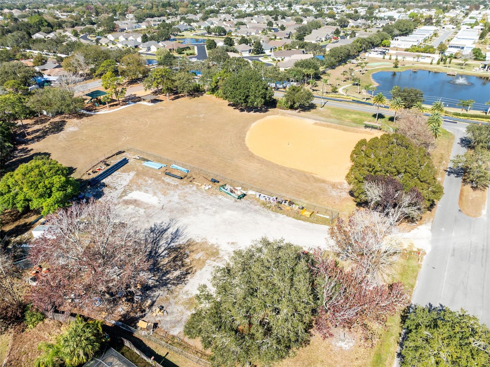 Image 33 of 41 For 703 Samuel Chase Lane