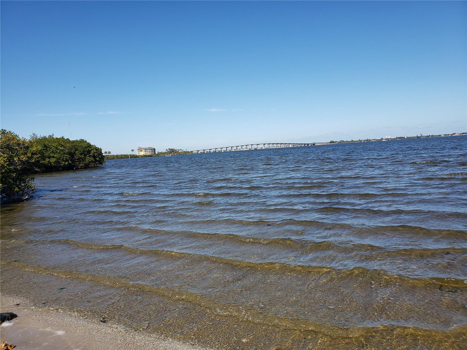 Image 36 of 41 For 703 Samuel Chase Lane