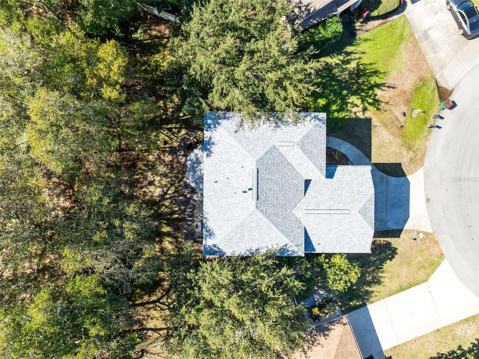 Image 4 of 41 For 703 Samuel Chase Lane