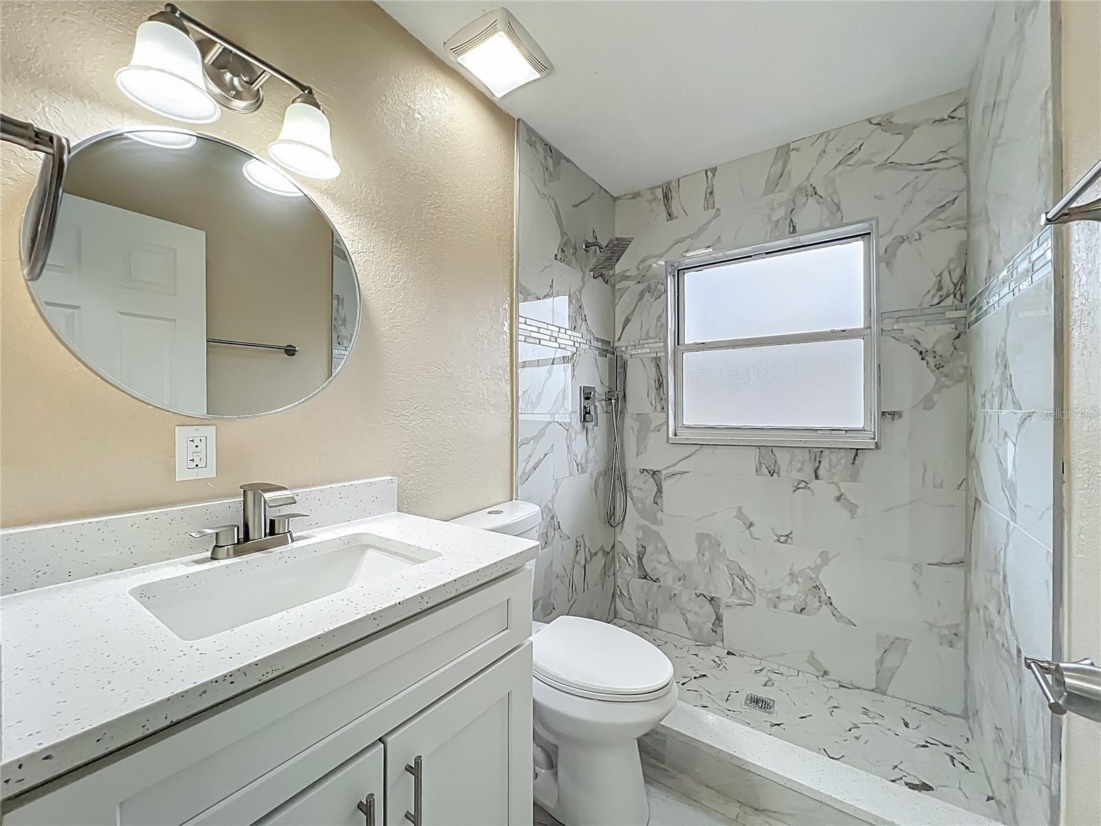 Image 20 of 42 For 4052 Castlegate Drive