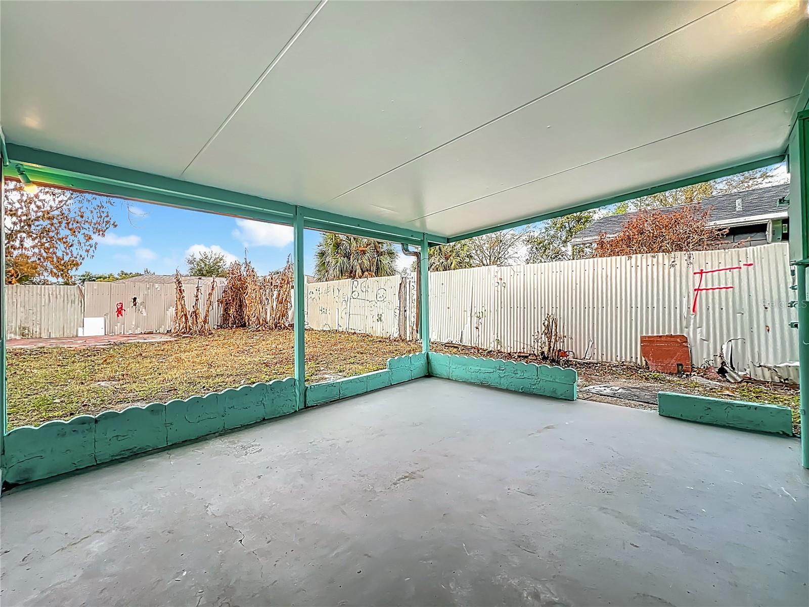 Image 38 of 42 For 4052 Castlegate Drive