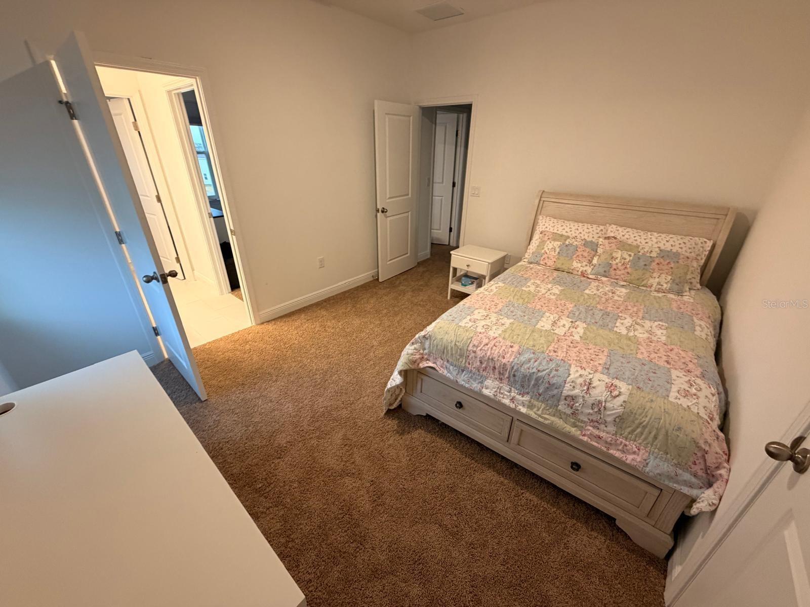 Image 28 of 35 For 1656 Pyramid Hill Street