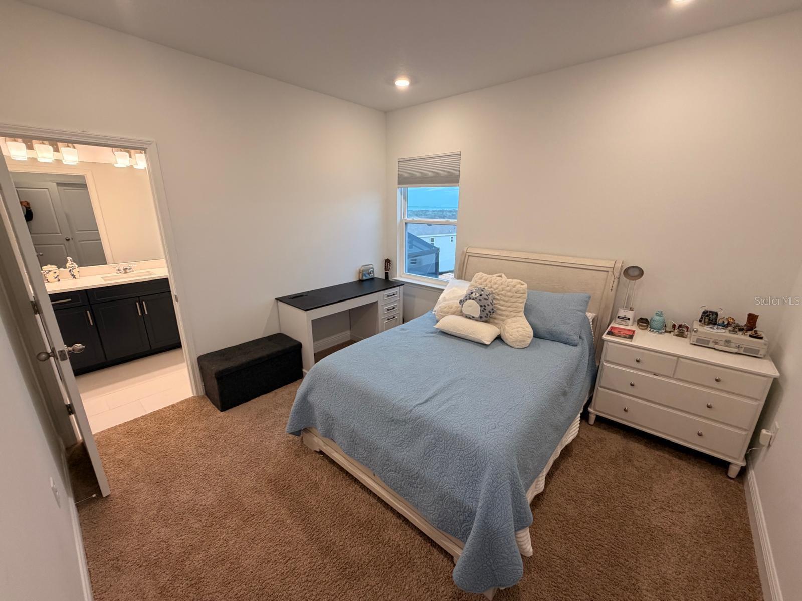 Image 31 of 35 For 1656 Pyramid Hill Street