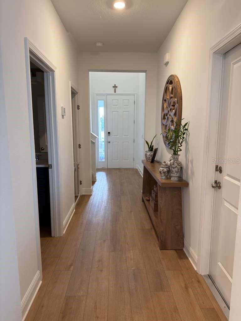 Image 7 of 35 For 1656 Pyramid Hill Street