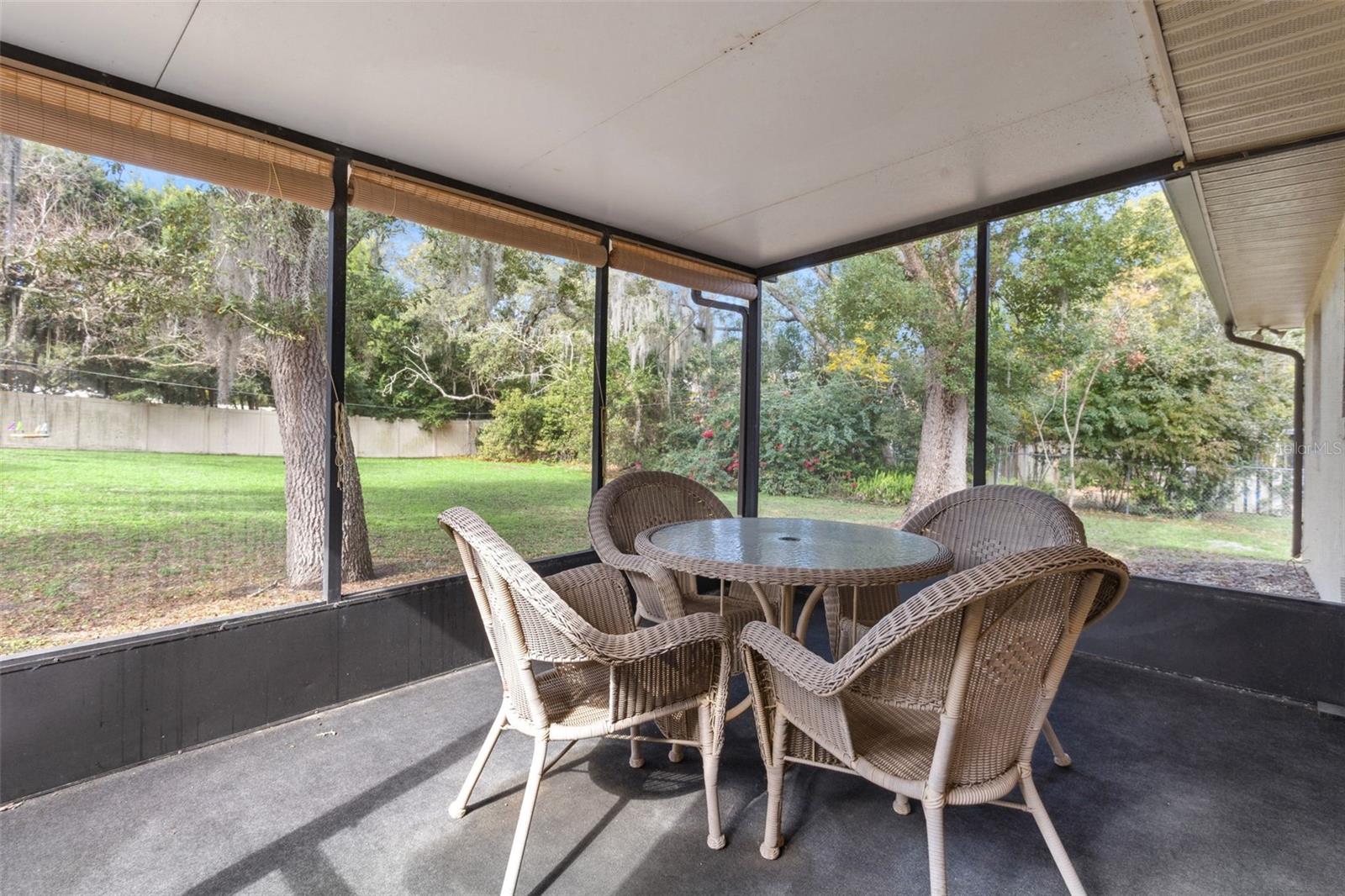 Image 16 of 25 For 150 Serena Road