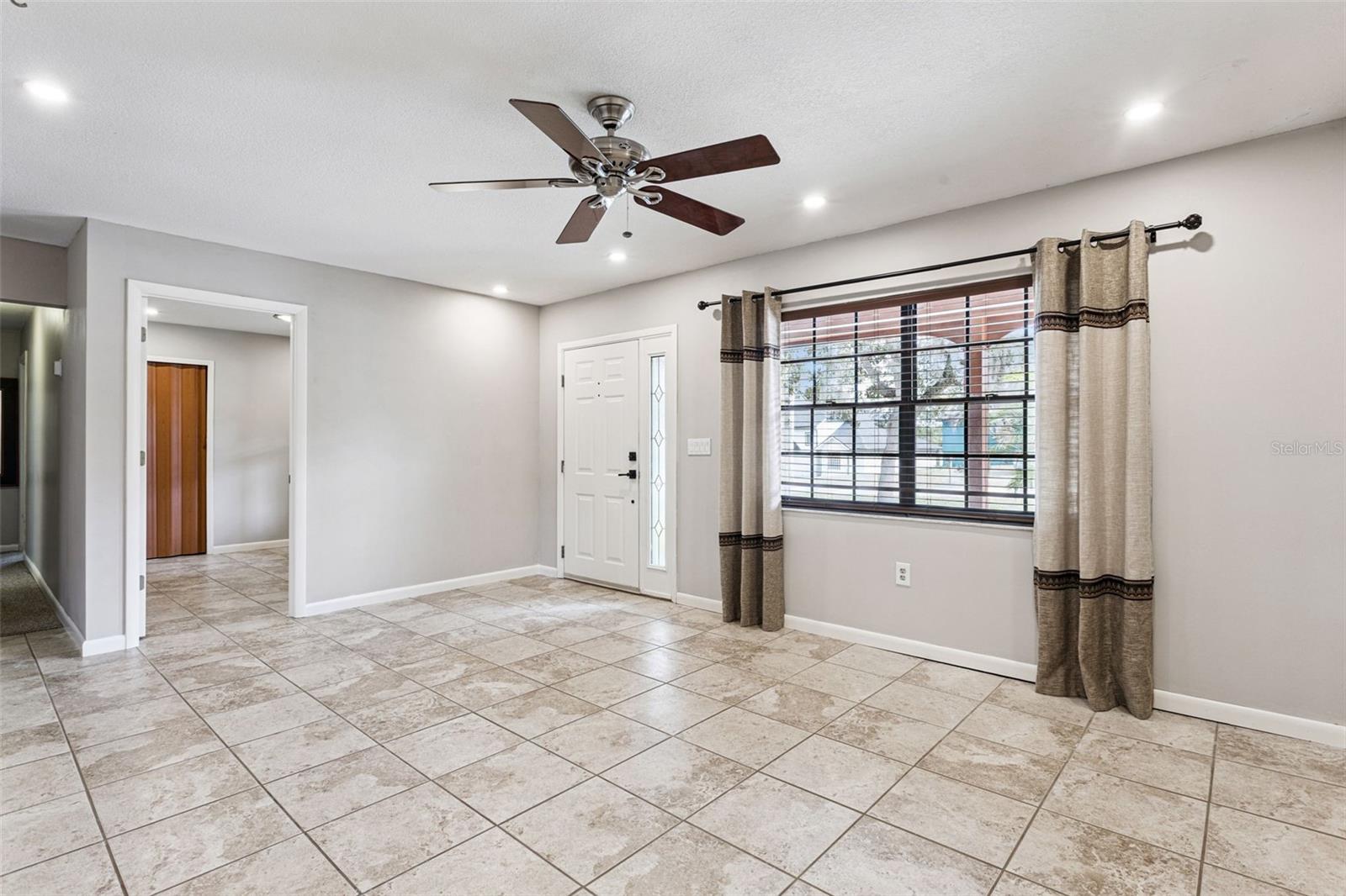 Image 3 of 25 For 150 Serena Road