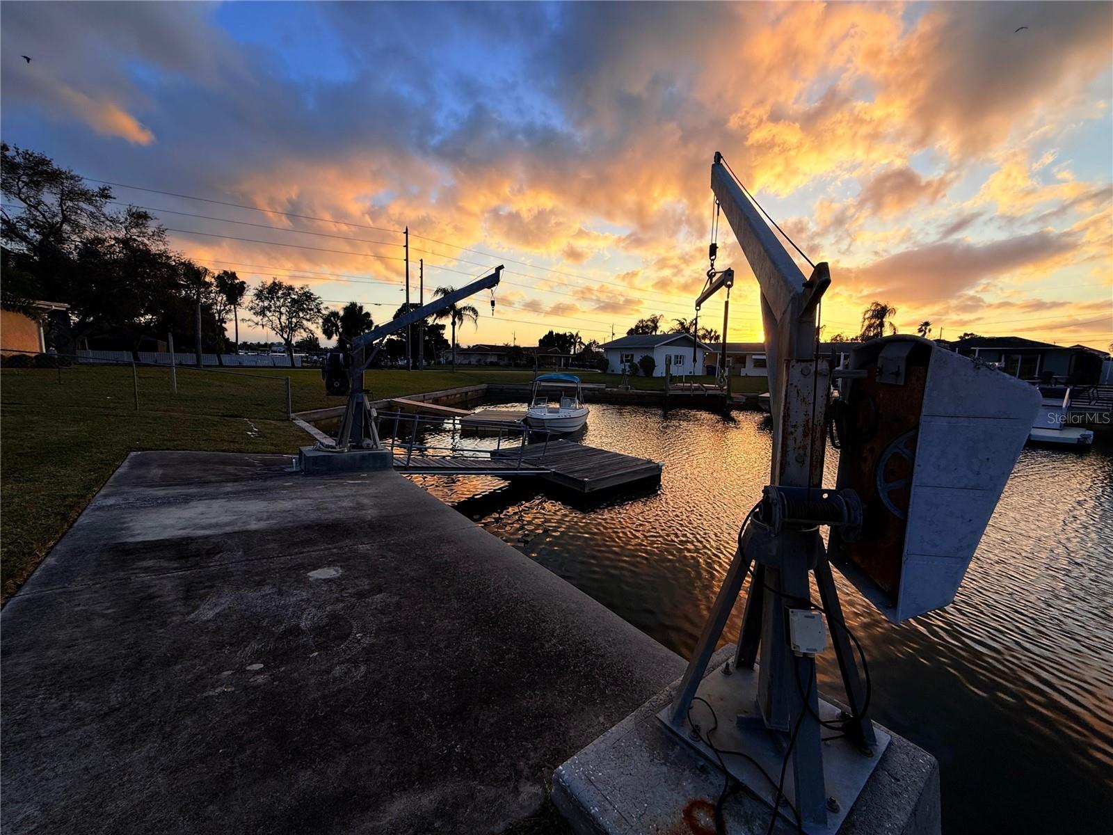 Image 17 of 21 For 5039 Pelican Drive