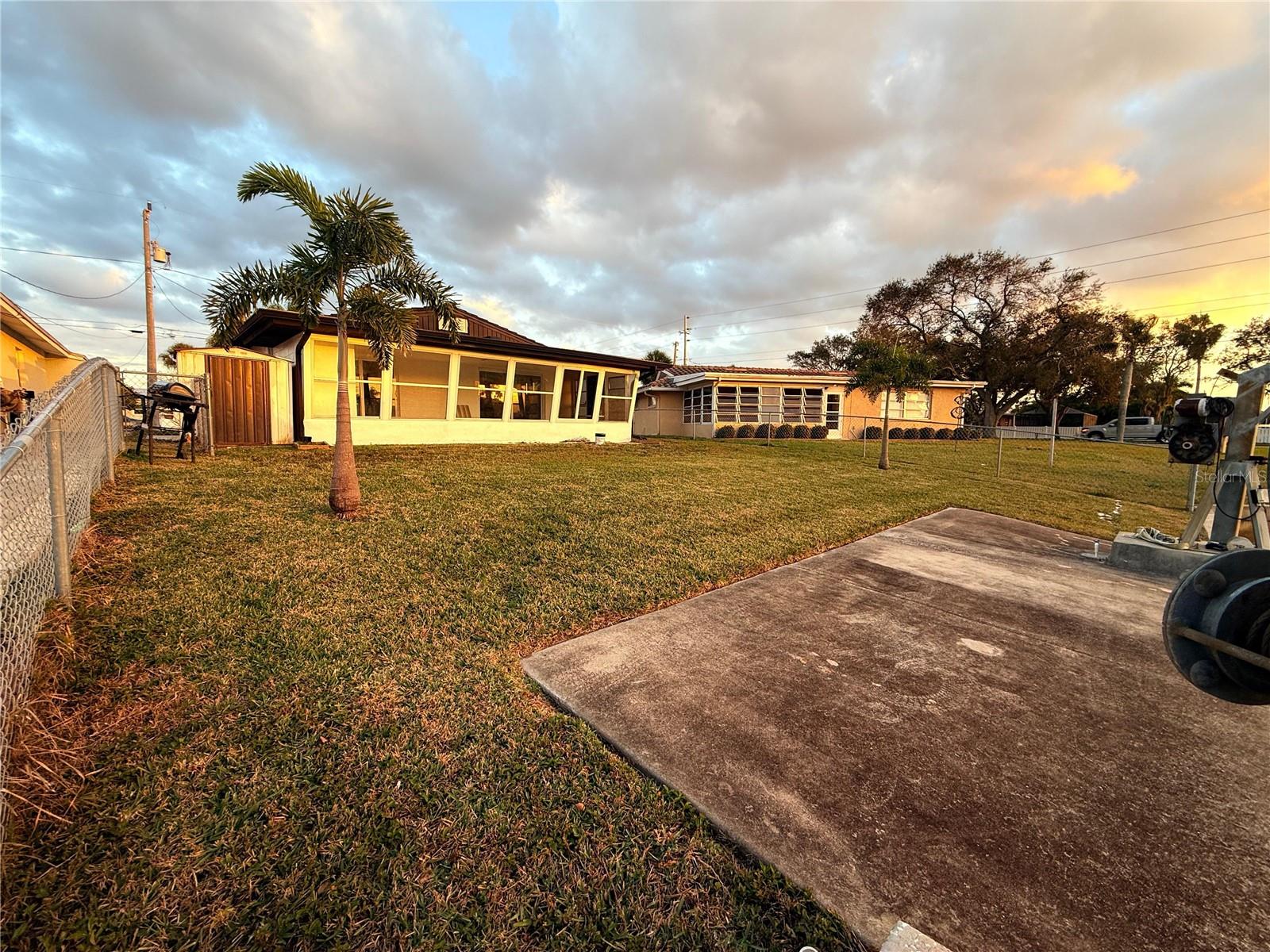 Image 19 of 21 For 5039 Pelican Drive