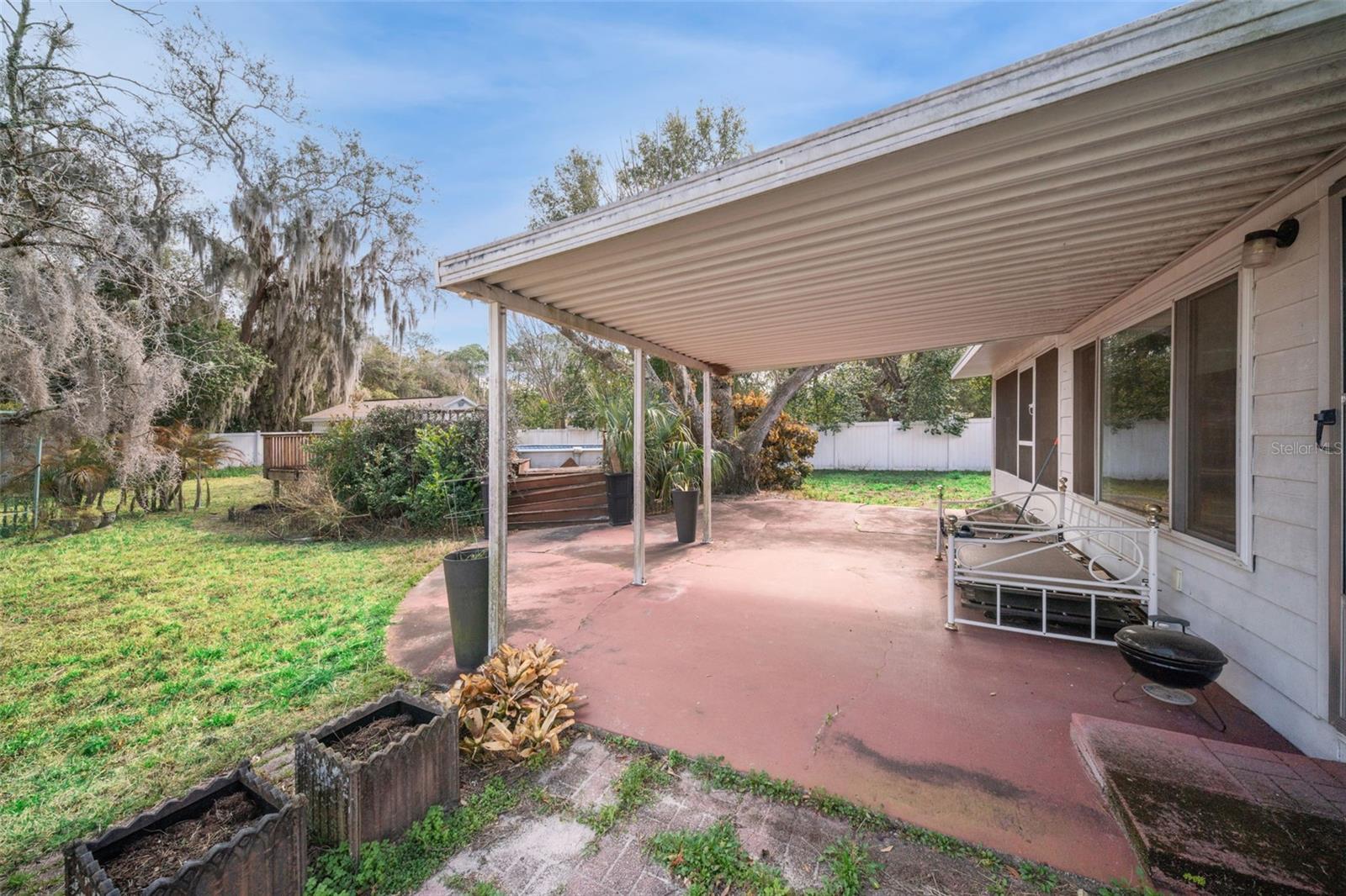 Image 26 of 32 For 292 Constance Road