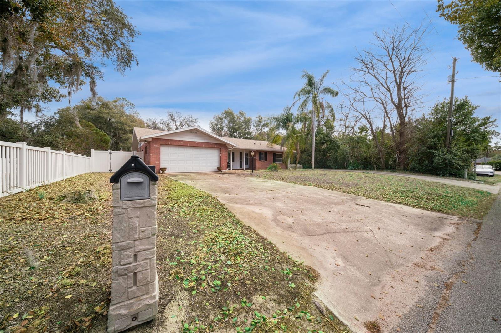 Image 32 of 32 For 292 Constance Road