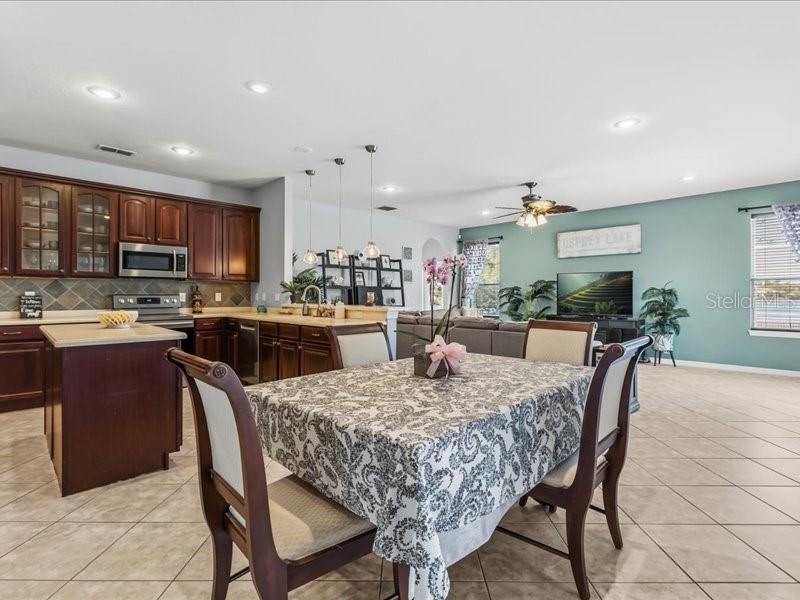 Image 11 of 39 For 342 Osprey Lakes Circle