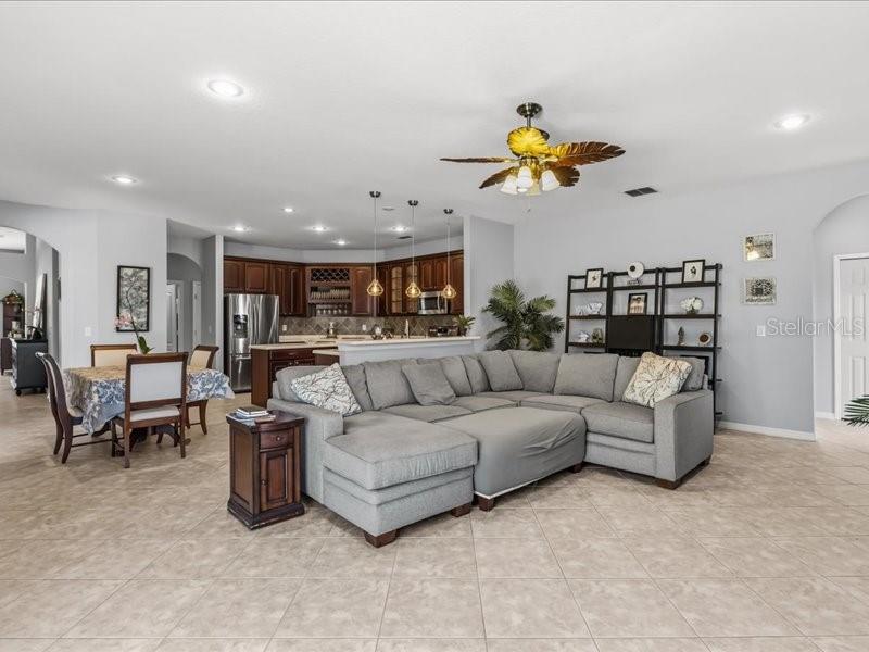 Image 8 of 39 For 342 Osprey Lakes Circle