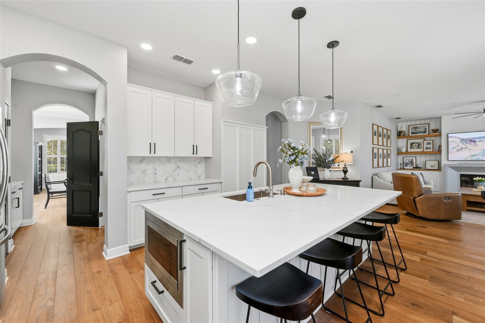 Image 21 of 49 For 13912 Darchance Road