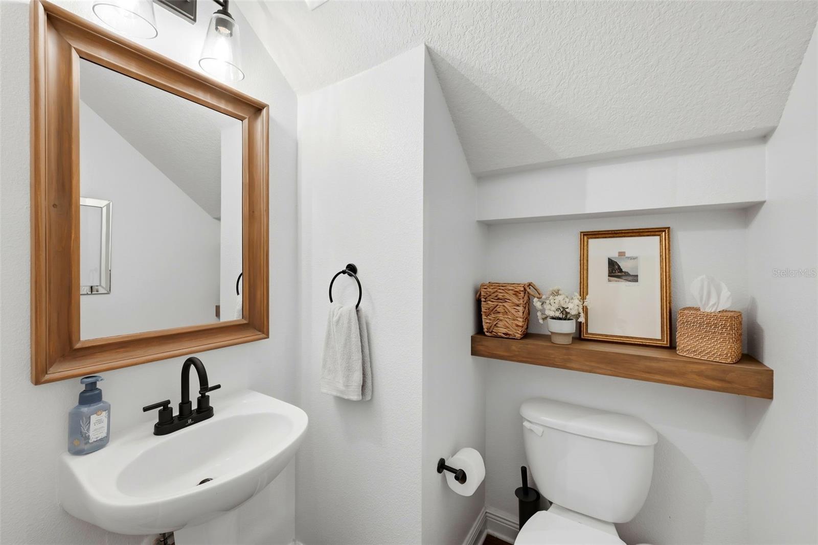 Image 31 of 49 For 13912 Darchance Road